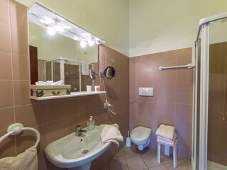Eines der Badezimmer von La Vicinia