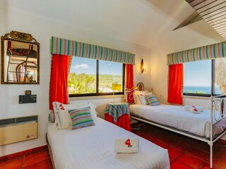 Villa Sesimbra Ausstattung 60