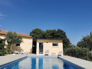 Die Außen Sauna am Pool