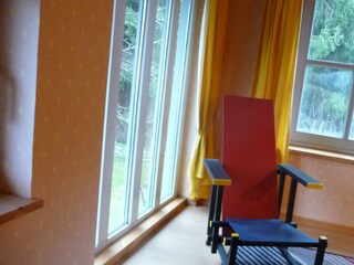 Stuhl auf der Schlafebene