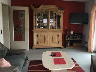 B635D9E3-0A12-4AE1-94AF-914139529B27