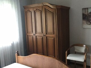 2BEB3FB5-B690-48E1-B98C-40F3FB1FC7DF