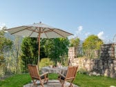 Gartenterrasse mit Alpspitzblick