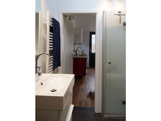 OG Bad, Dusche bodengleich