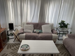 Schönes, helles Wohnzimmer