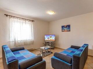 Livingroom and Sat-TV