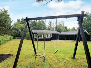 Holiday house Hou  28