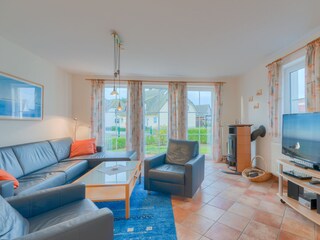 Ferienwohnung Thiessow Wohnzimmer 13