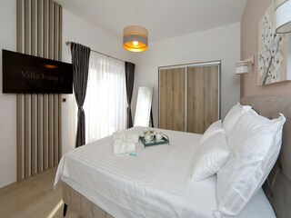 Villa Starigrad Features 15