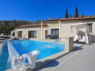 Villa Starigrad Außenaufnahme 3