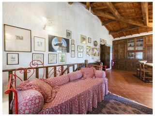 Villa Cortona Features 21