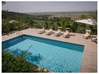 Villa Cortona Outdoor Recording 1