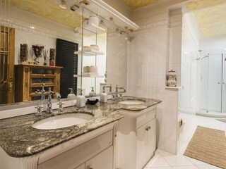 Villa Bucine Caratteristiche 1