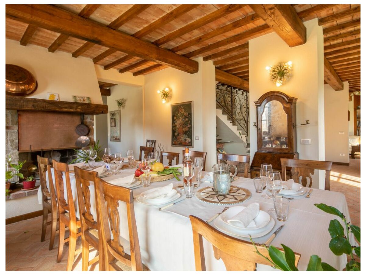 Villa Borgo San Lorenzo Ausstattung 23