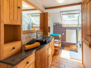Farmhouse Theux Features 20