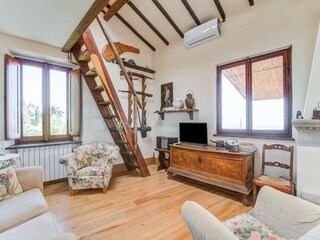 Villa Cortona Features 15