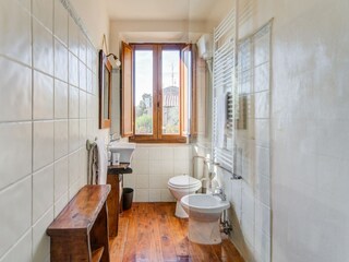 Villa Cortona Features 34