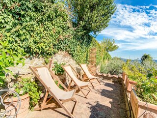 Villa Cortona Outdoor Recording 9