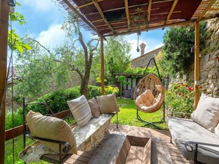 Villa Cortona Outdoor Recording 9