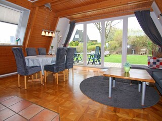 Holiday house Damp Features 24