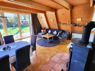 Holiday house Damp Features 27