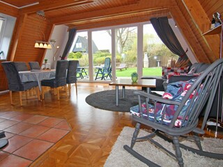 Holiday house Damp Features 29
