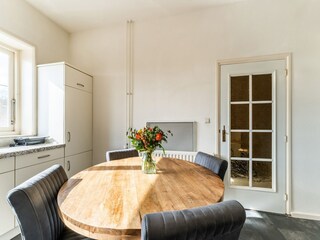 Farmhouse Westendorp Features 30