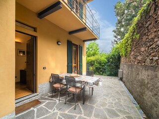 Apartment Meina Außenaufnahme 11