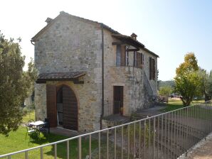 Apartment in Asciano mit gemeinsamem Panoramapool - Trequanda - image1