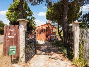 Maison de vacances Ferme confortable avec piscine privée - Régusse - image1