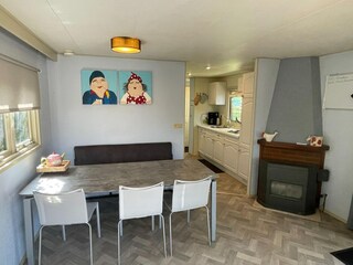 Chalet Uden Características 10