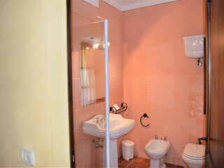 Farmhouse Asciano Features 32