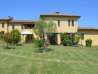Farmhouse Asciano Outdoor Recording 14
