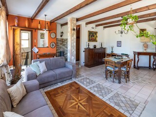 Apartment Sferracavallo Features 12