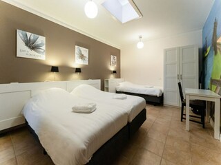 Apartment Sint Maartensvlotbrug Ausstattung 31