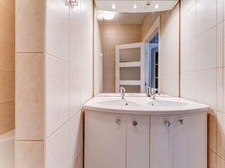 Apartment Sint Maartensvlotbrug Features 10