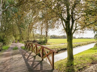 Apartment Sint Maartensvlotbrug Environment 36