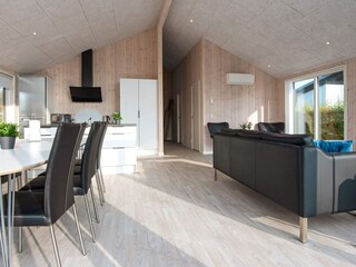 Ferienhaus Høll  12