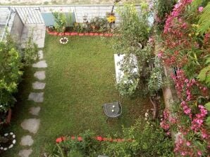 Holiday house Cosy holiday home in Preveza with garden - Paralia - image1