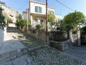 Maison de vacances Holiday Home Patricija-Duplex Three Bedroom Apartment with Balcony and Sea View (A6+1) - Dubrovnik - image1