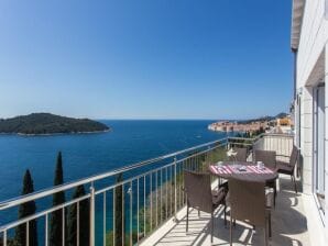 Apartments Villa Ari - Deluxe Three Bedroom Apartment with Balcony and Sea View (Second Floor) - Dubrovnik - image1