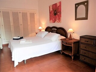 Holiday house Santa Eulalia del Río Features 18