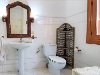 Holiday house Santa Eulalia del Río Features 28