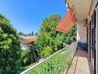 Appartement Kaštel Lukšić Buitenaudio-opname 2