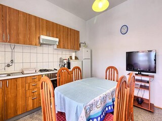 Apartment Kaštel Lukšić Ausstattung 15