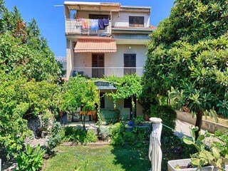 Apartment Kaštel Lukšić Außenaufnahme 4