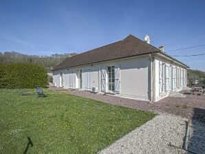 Maison de vacances spacieuse avec jardin - Sainte-Honorine-des-Pertes - image1