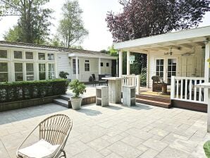 Holiday house Beautiful beach hut in Voorthuizen with wellness - Voorthuizen - image1