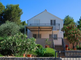 Appartement Splitska Buitenaudio-opname 4