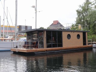 Hausboot Flensburg Außenaufnahme 2